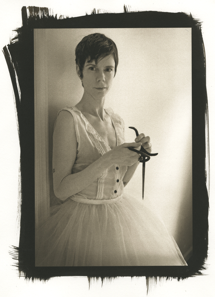 Suzie with a Dagger