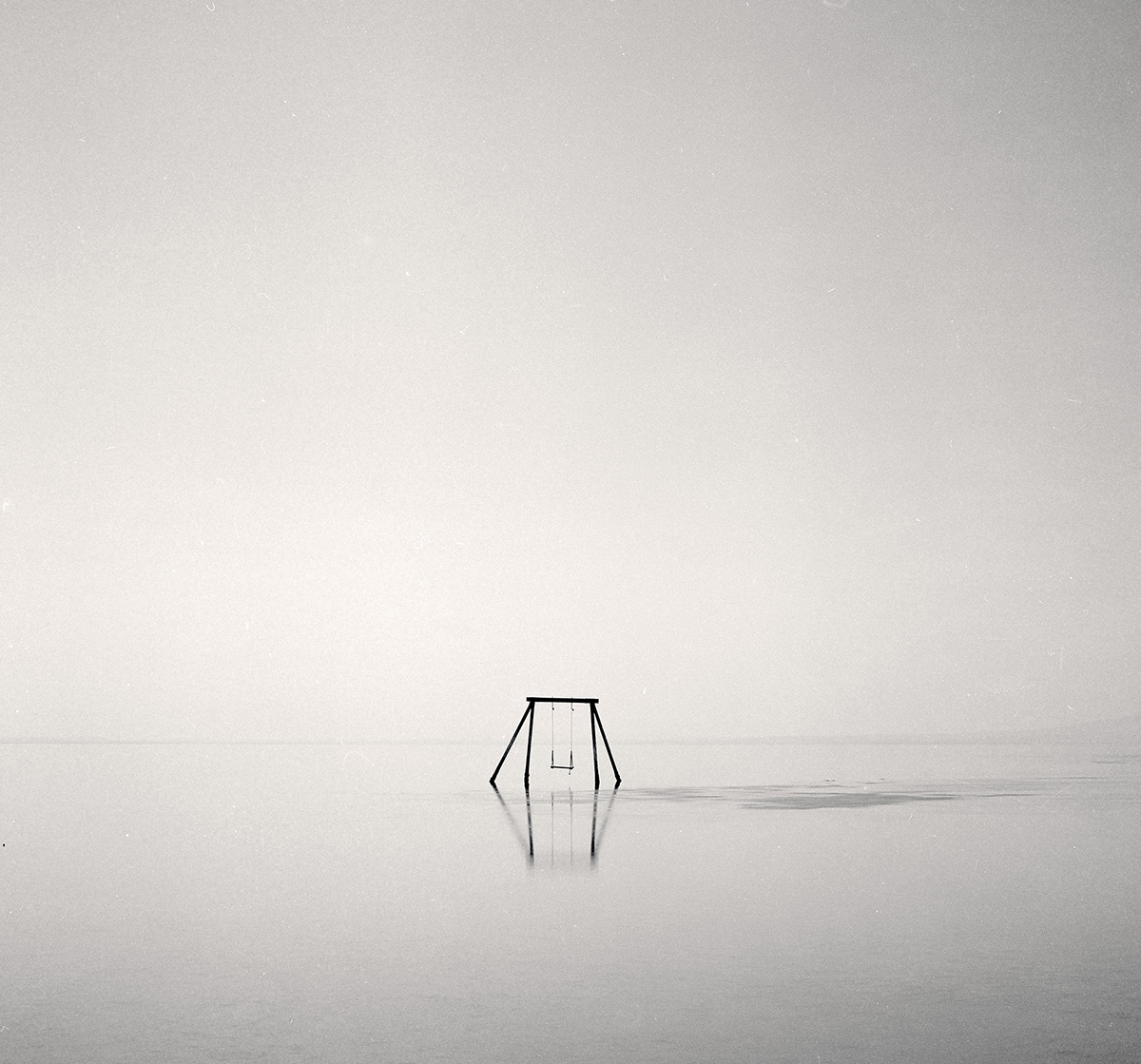 Swing, Bombay Beach