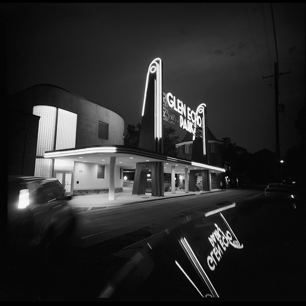The Glen Echo Sign, Night