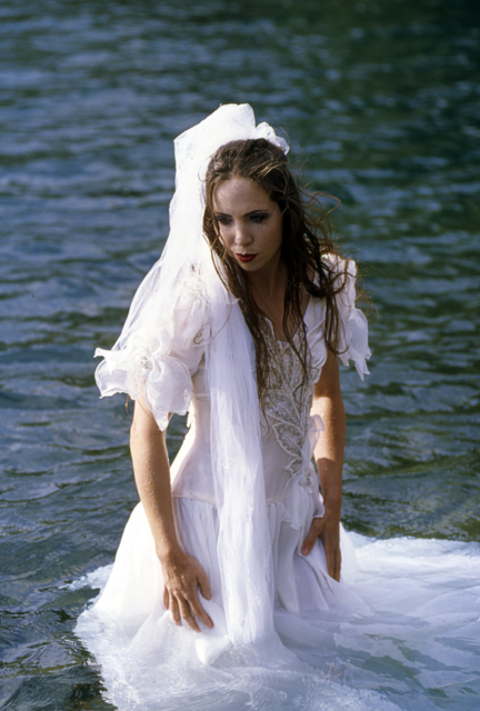 Trash the dress
