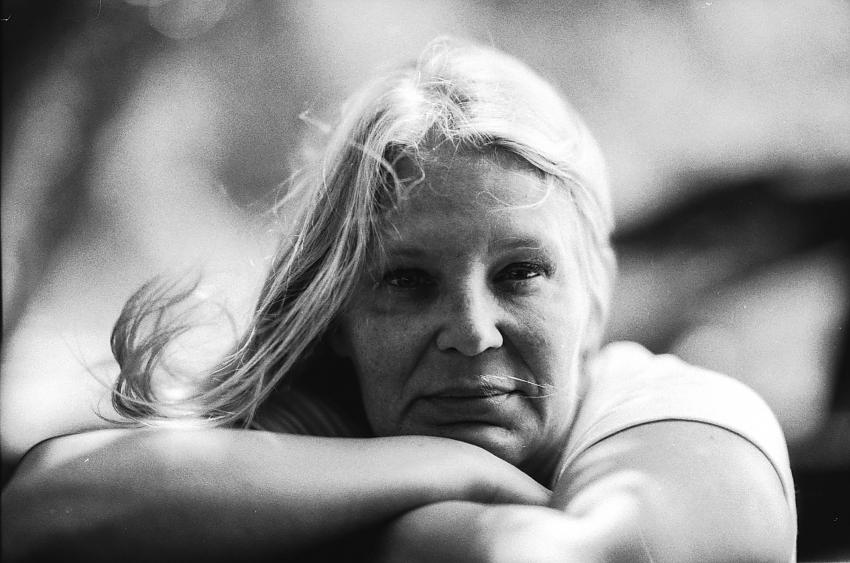 Trying a &quot;classic&quot; portrait