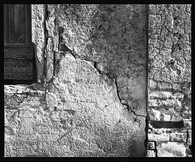 Tuscany Wall
