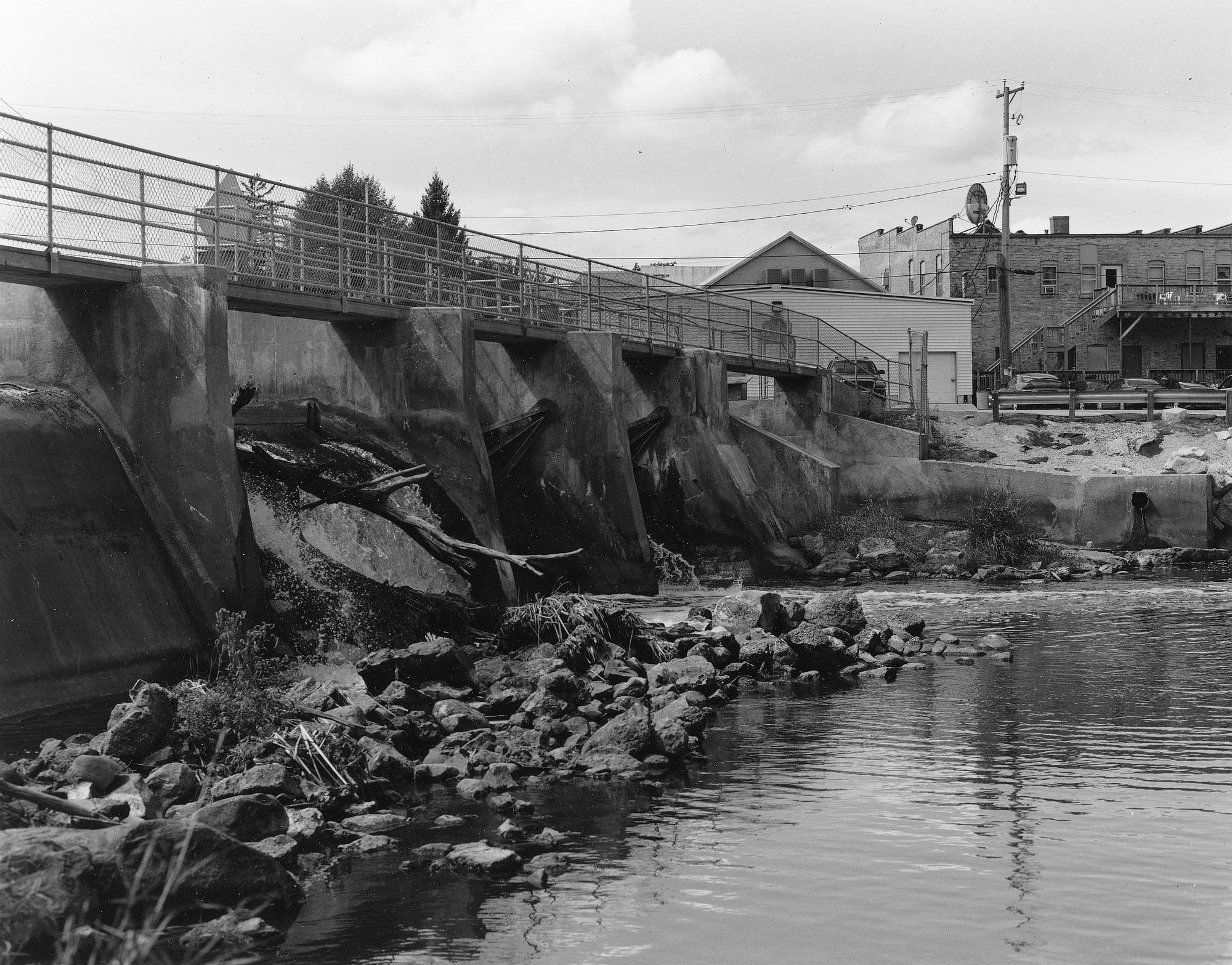Upper Dam Rock River-2