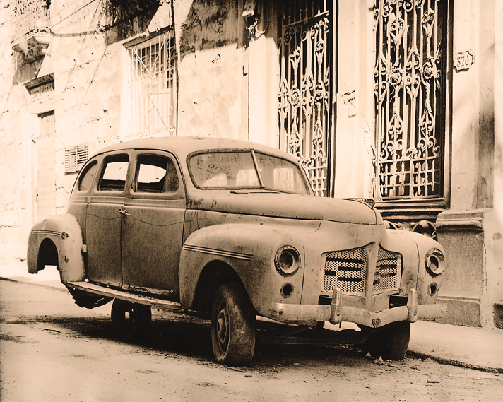Vedado; La Calle Brasil