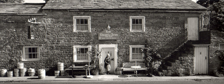 Victoria Arms