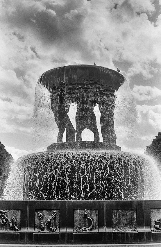 Vigeland Park Fountain