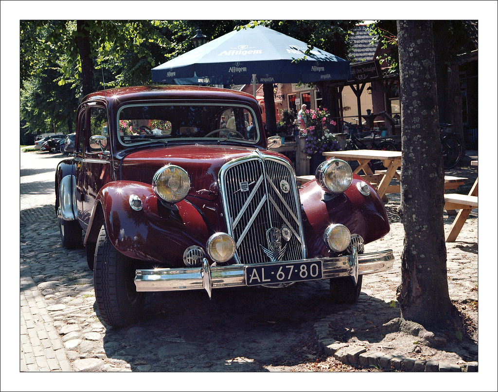 Vintage Citroën 15-Six