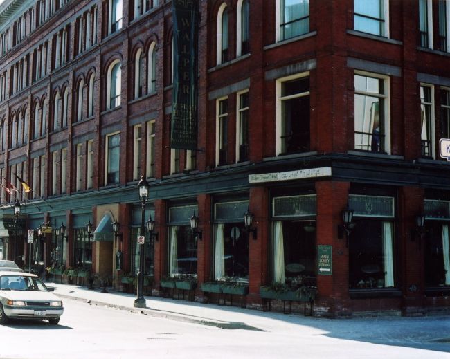 Walper Terrace Hotel
