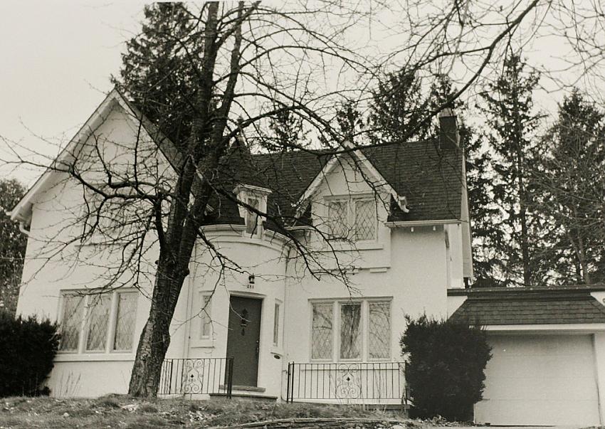 Waterloo House