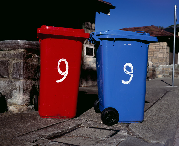 wheelie bins Crown Graphic test