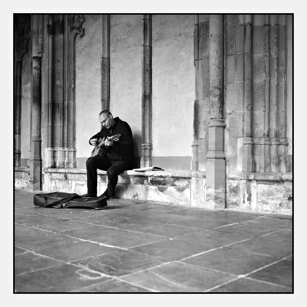 While my guitar gently wheeps ...