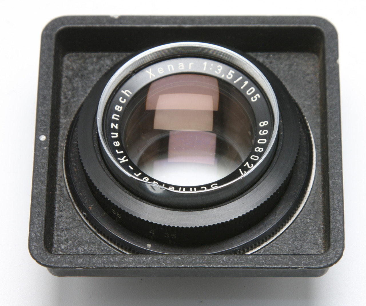 Heliar105mmf3-5Lens-01.jpg