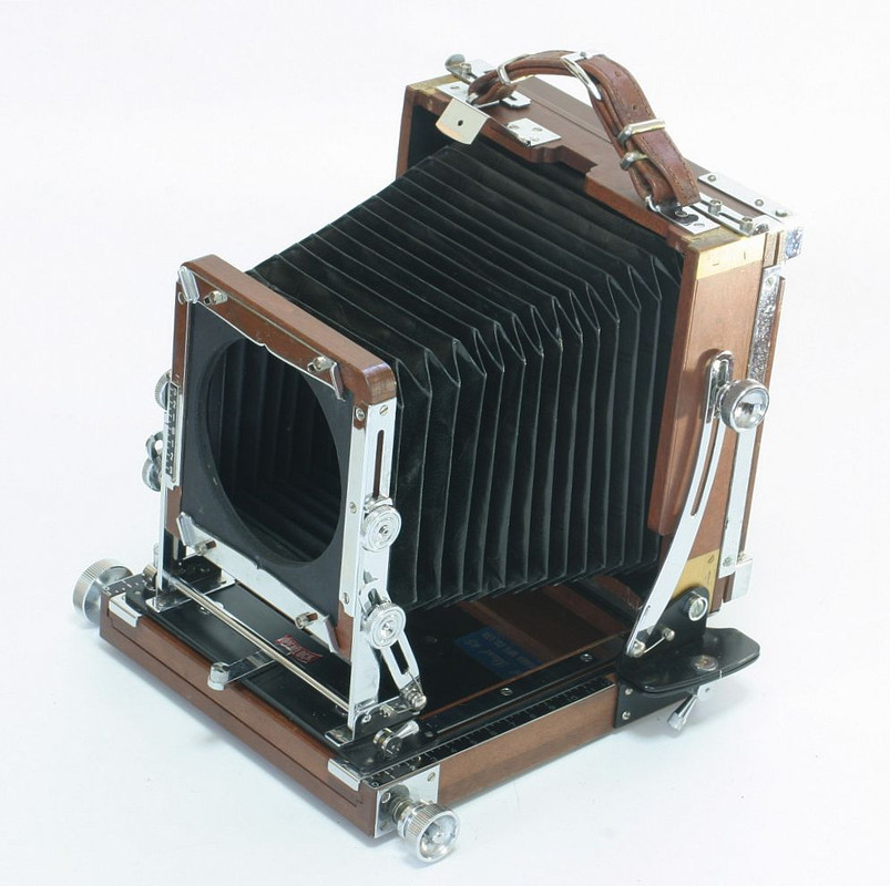 Tachihara4x5-Camera-01.jpg