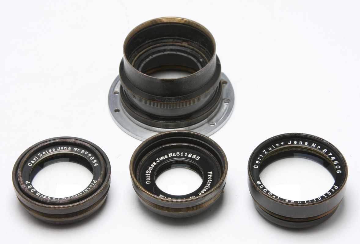 Carl-Zeiss-Jena-Protarlinse-Casket-Set-22cm-29cm-35cm-Lens.jpg