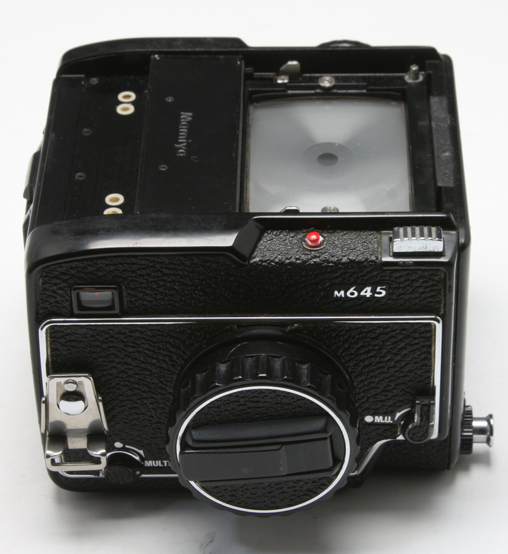 Mamiya-M645-Camera-Body-04.jpg