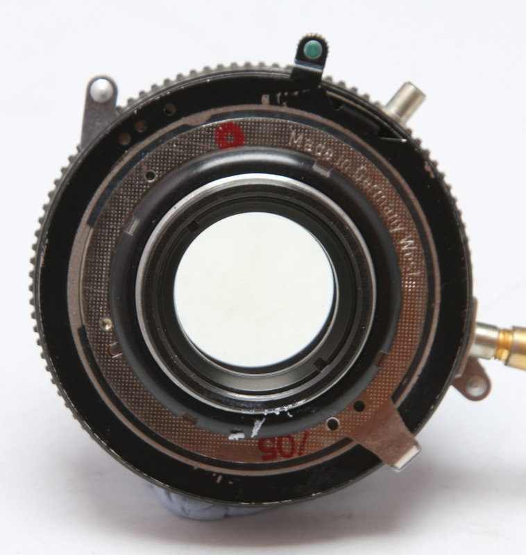 Schneider-Repro-Claron135mmf8-Lens-04.jpg