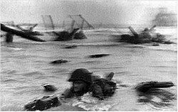 250px-Capa%2C_D-Day1.jpg