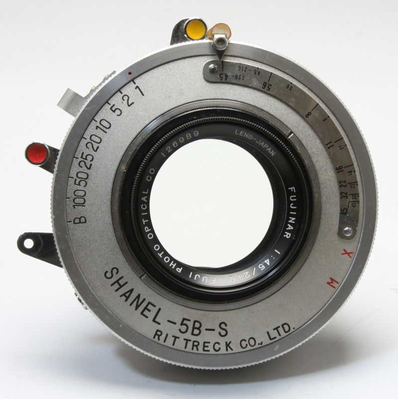 Fujinar210mmf4-5-Lens-03.jpg