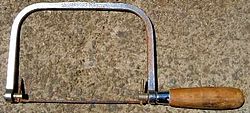250px-Coping_saw.JPG
