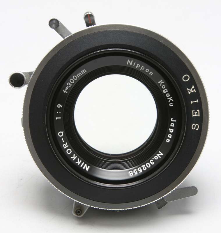 Nikkor-Q300mmf9-Lens-03.jpg