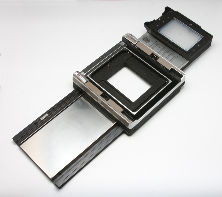 Linhof4x5-Sliding-Back-03.jpg
