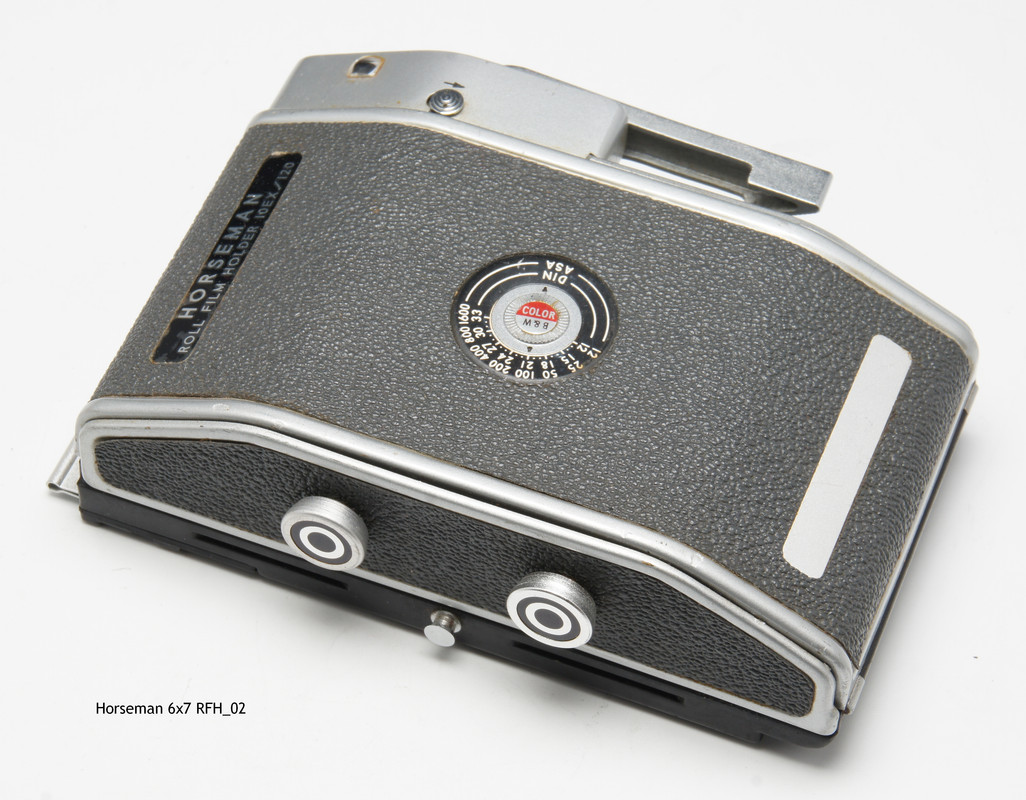 Horseman6x7-Roll-Film-Holder2-01.jpg