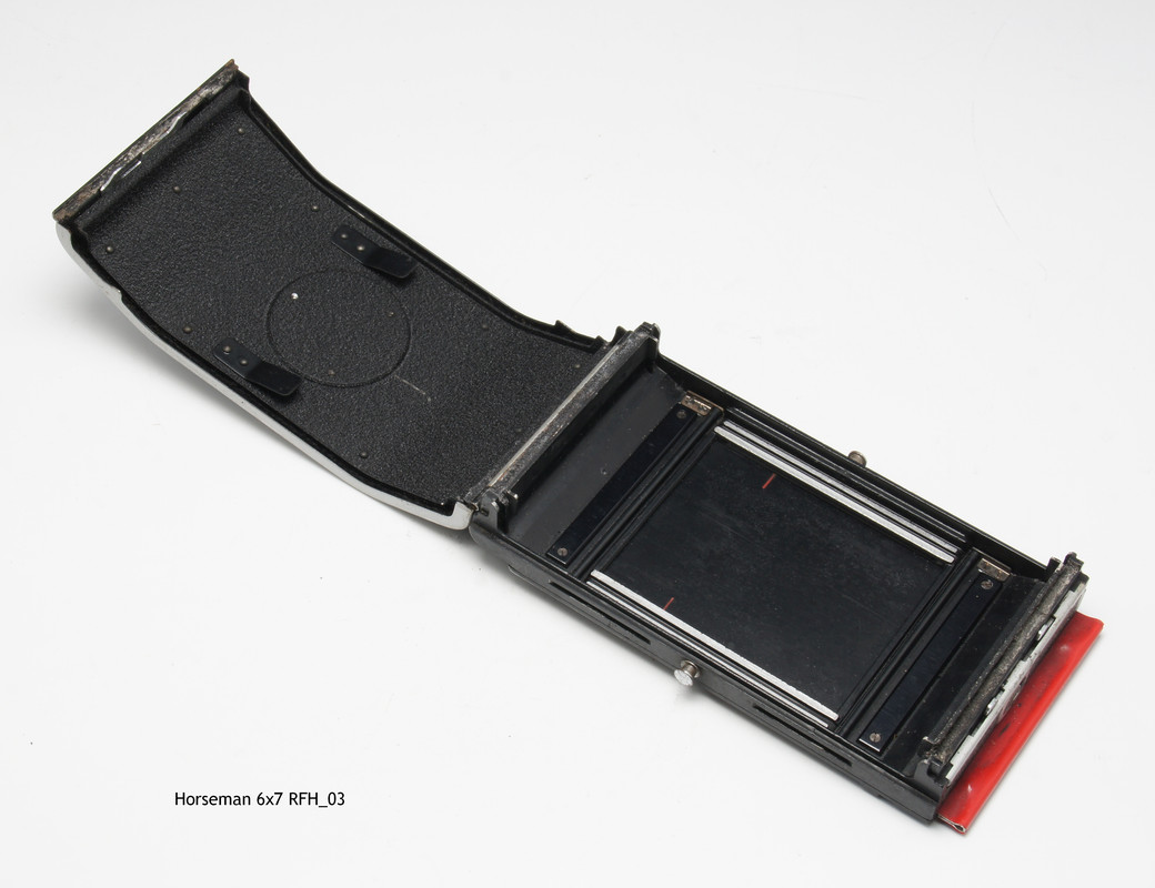Horseman6x7-Roll-Film-Holder3-03.jpg