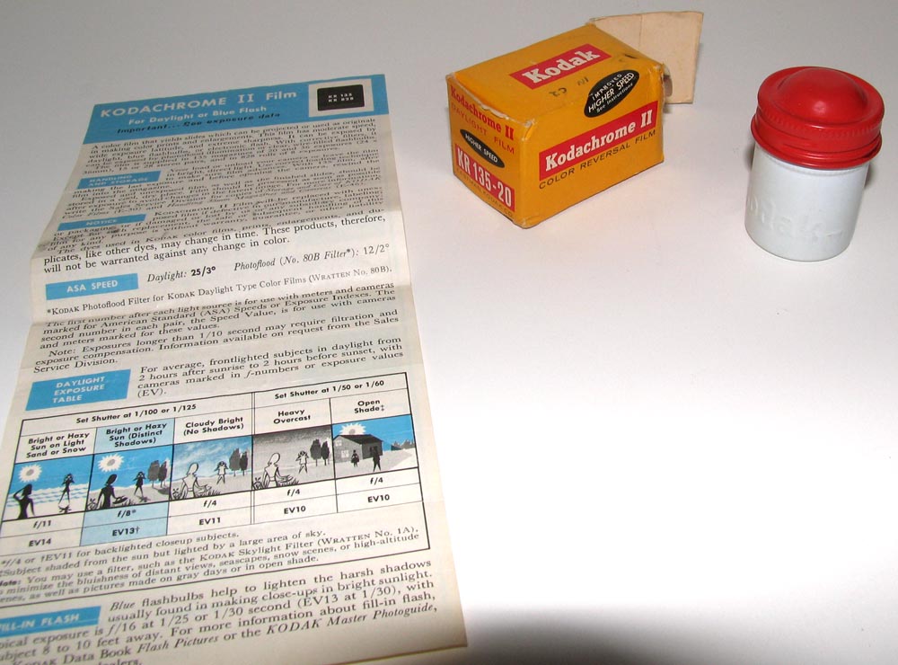 kodak_kodachrome_ii_box_01.jpg