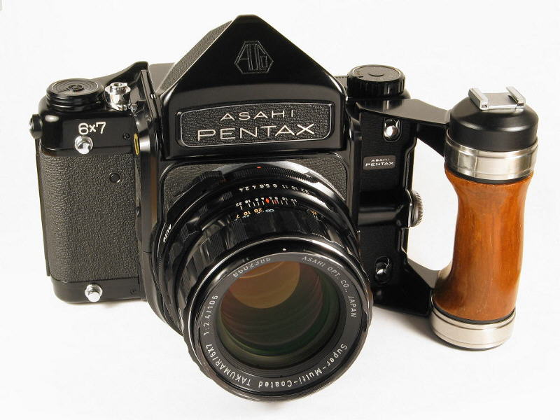 Pentax_6×7_MU.JPG