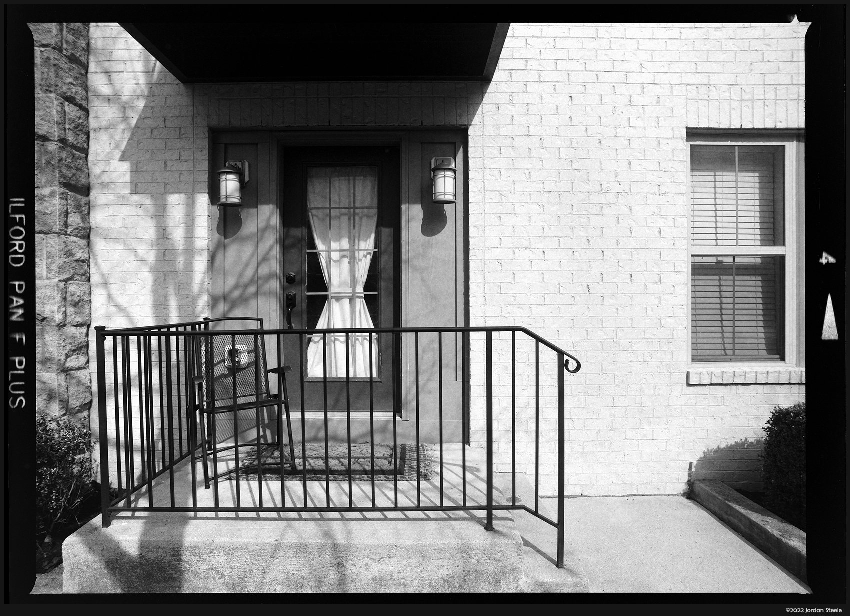 mamiya_doorway.jpg