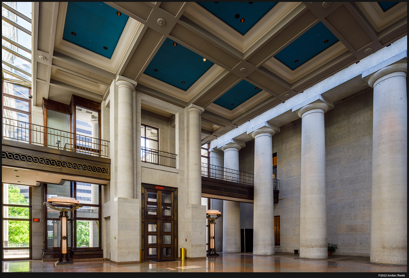 statehouse_hall.jpg