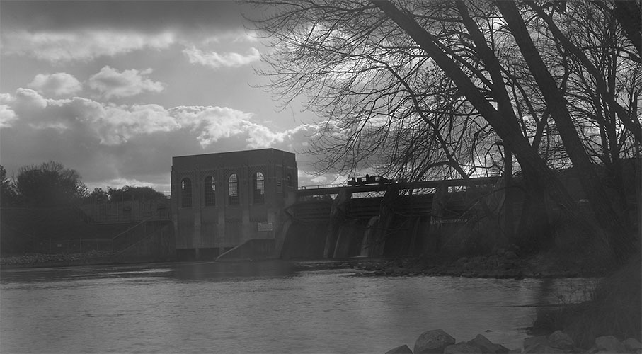 dam2.jpg
