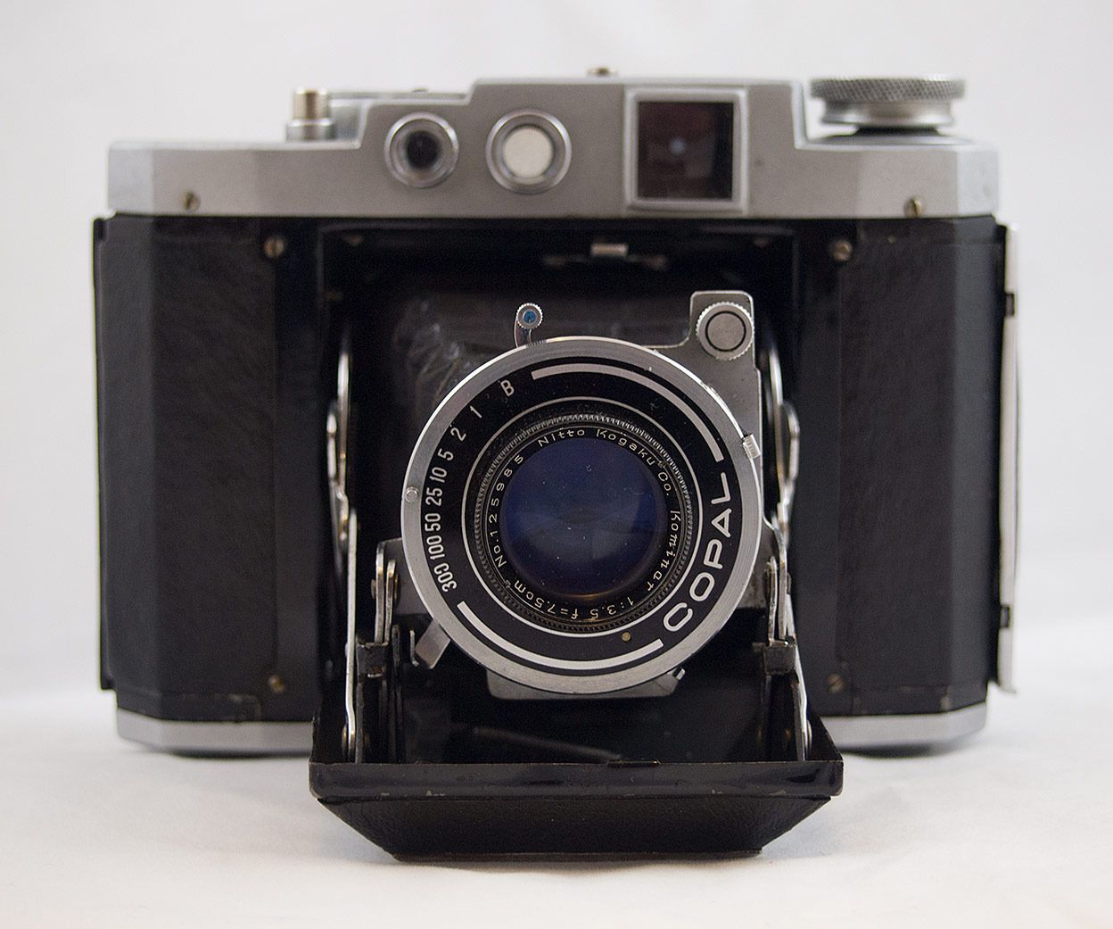 Mamiya-04.jpg