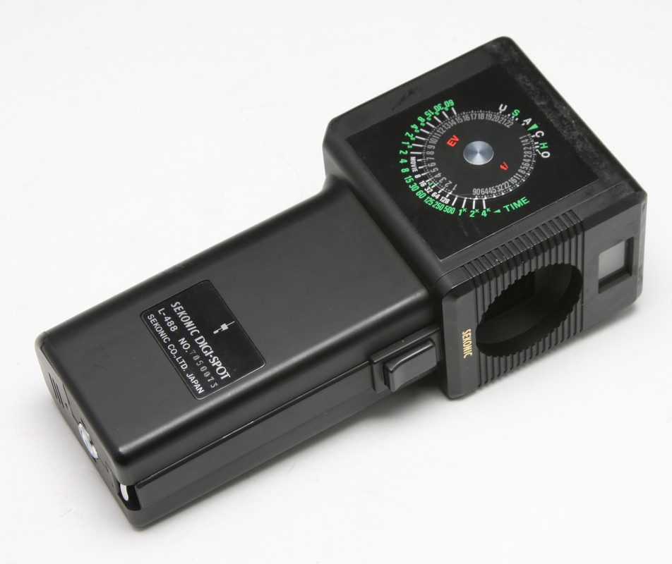Sekonic-Digi-Spot-L-488-Meter-02.jpg