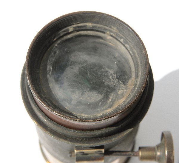 petzval01sm.jpg