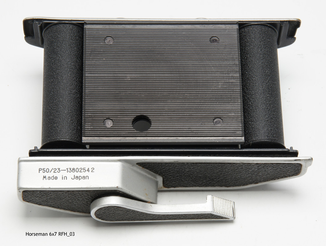 Horseman6x7-Roll-Film-Holder3-05.jpg