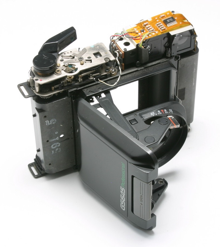 Fujica-GS645-Parts-Body2-No-Bellows-01.jpg