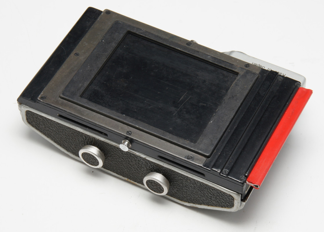 Horseman6x7-Roll-Film-Holder3-02.jpg