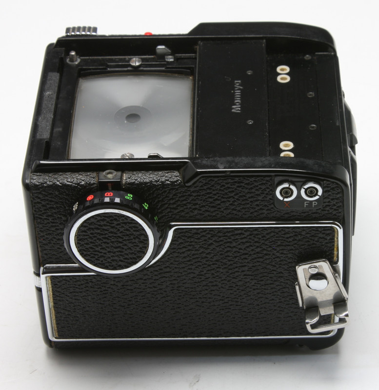 Mamiya-M645-Camera-Body-02.jpg