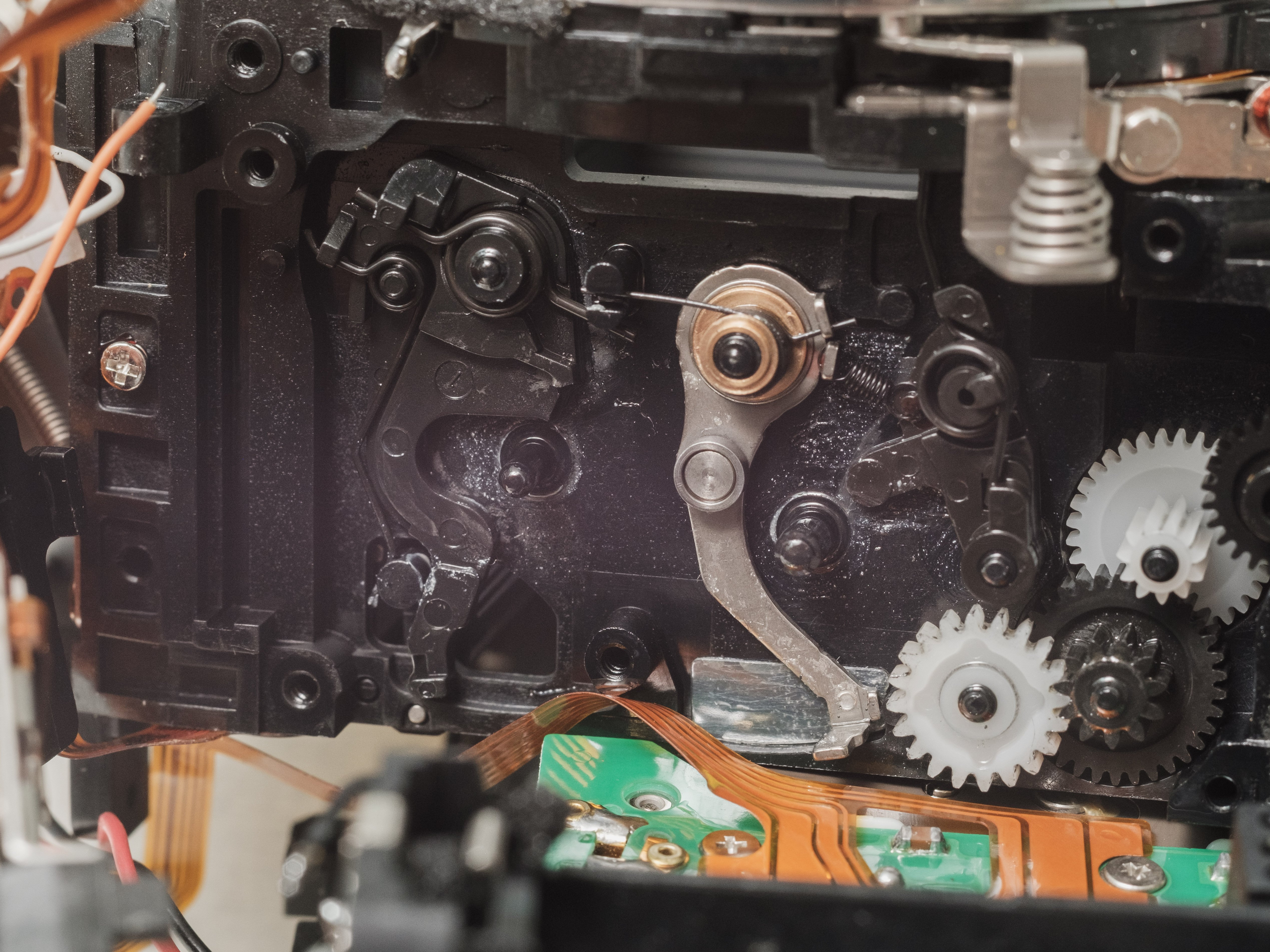 www.ifixit.com