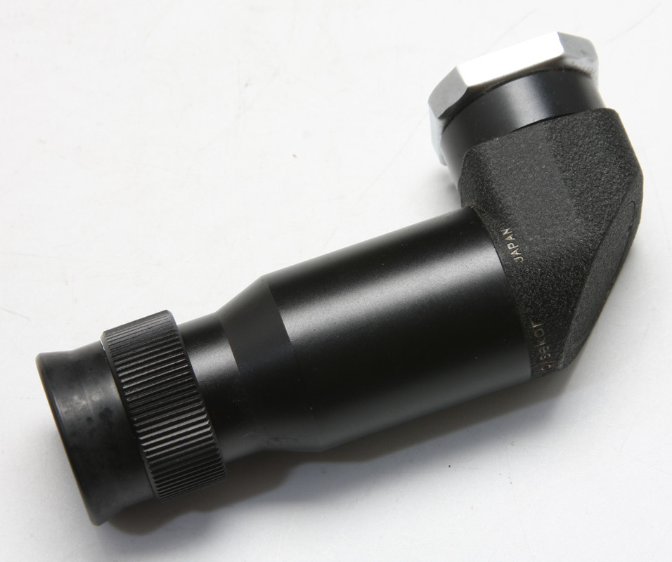 Mamiya-M645-Right-Angle-Finder2-03.jpg