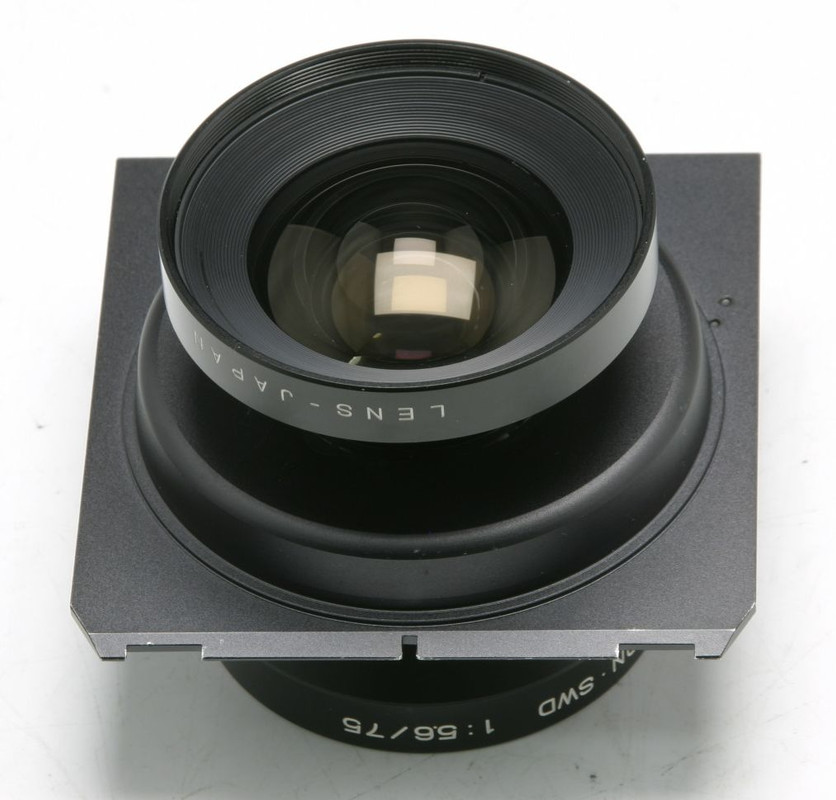 Fujinon-SWD75mmf5-6-Lens-02.jpg
