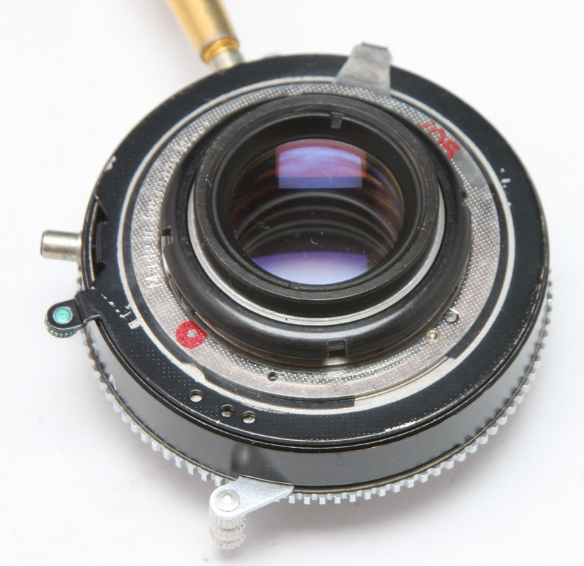 Schneider-Repro-Claron135mmf8-Lens-02.jpg