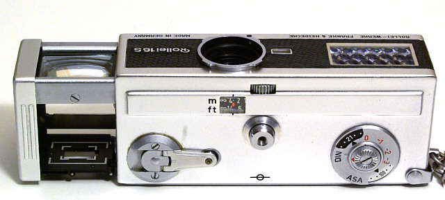 Rollei_16S_top_640.jpg