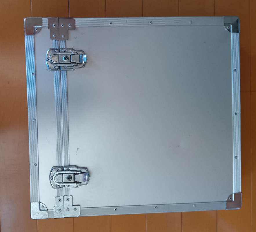 8x10-Field-Camera-Case-01.jpg