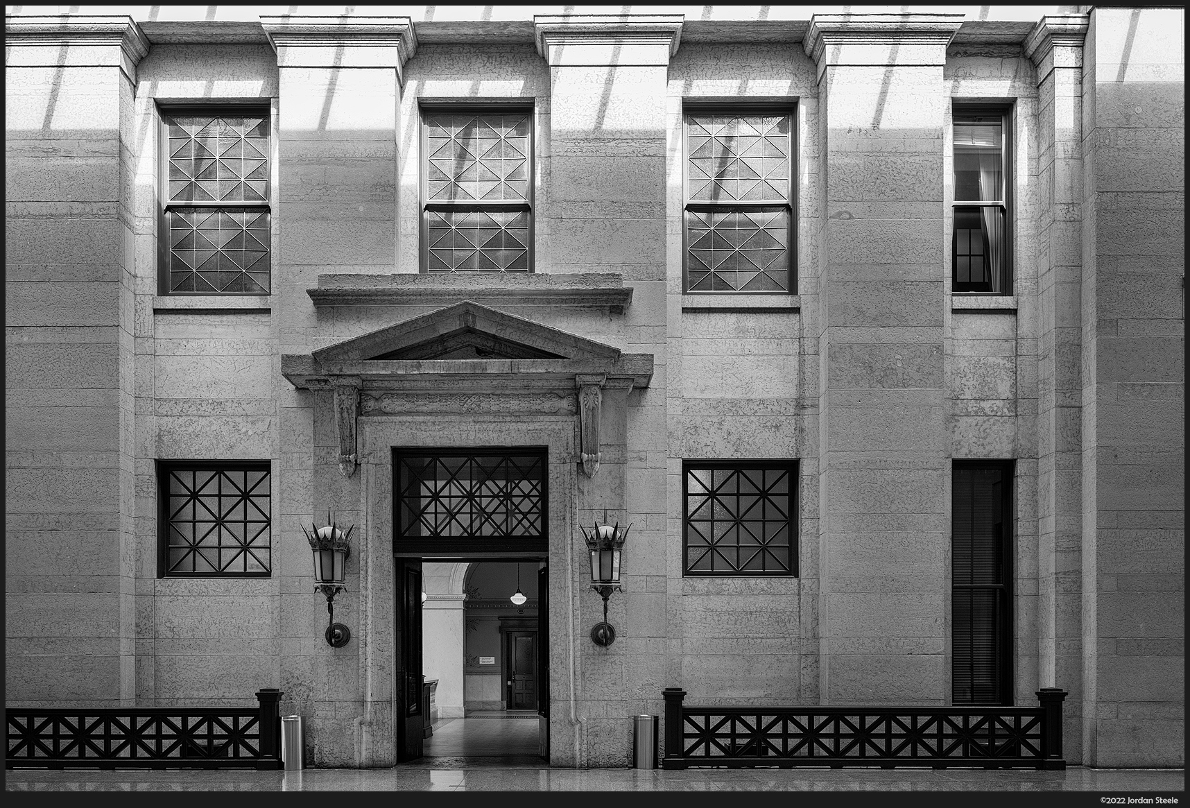 statehouse_doorway.jpg