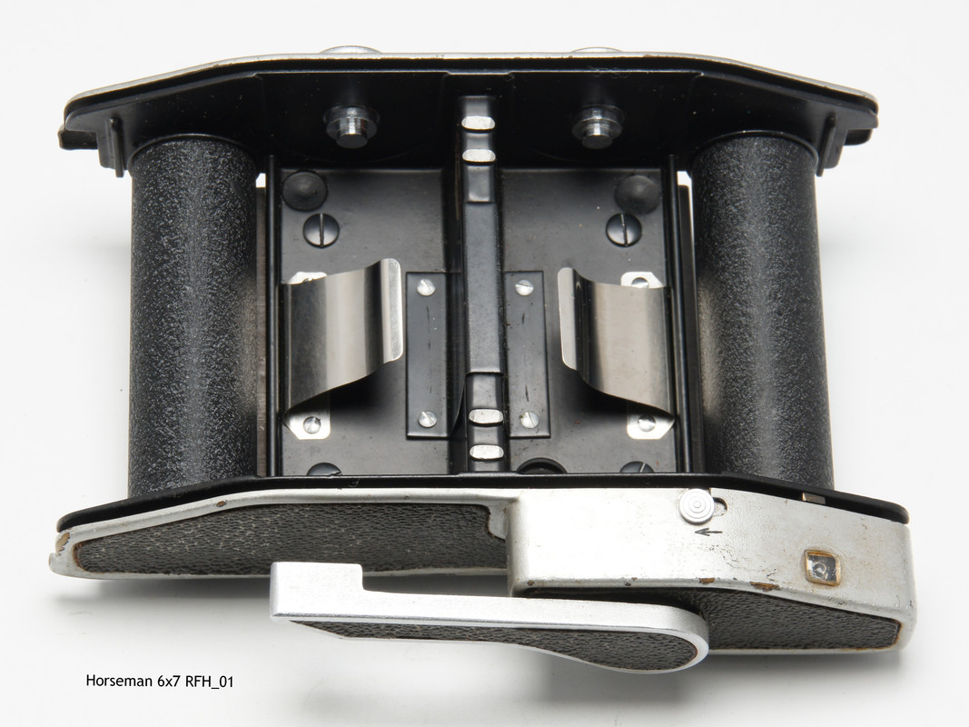 Horseman6x7-Roll-Film-Holder1-04.jpg