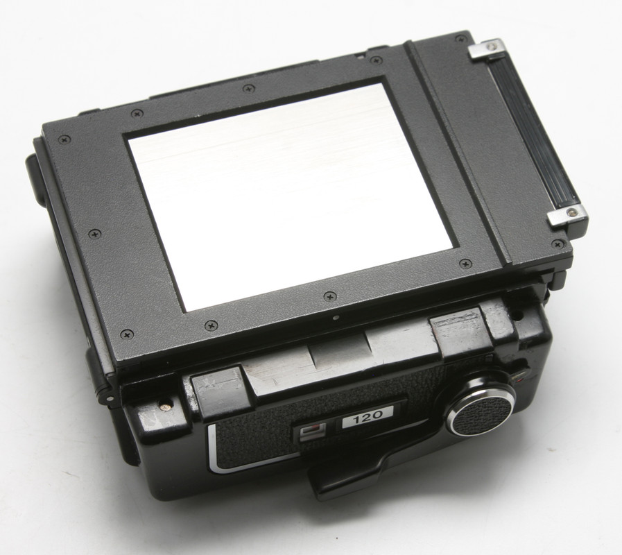 Mamiya-Pro-SD67-RFH-02.jpg