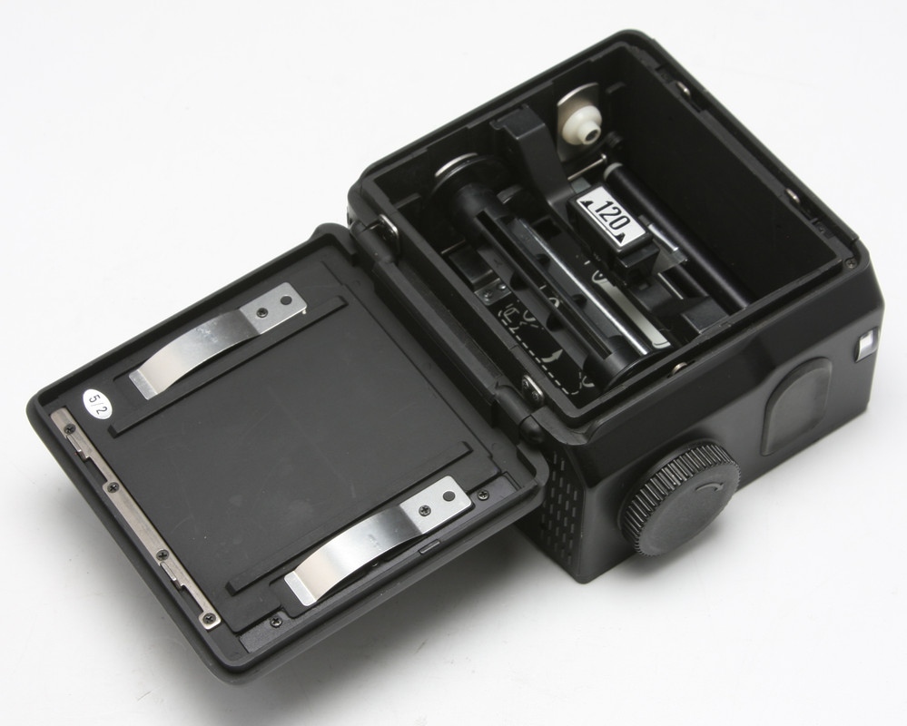 Mamiya-M645-120-RFH-03.jpg
