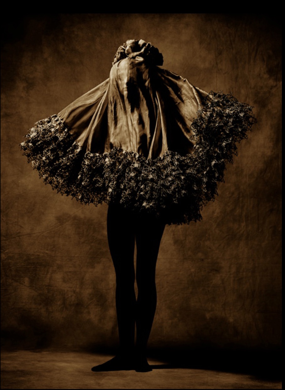 albert-watson-callaghan-dress-1989.jpg